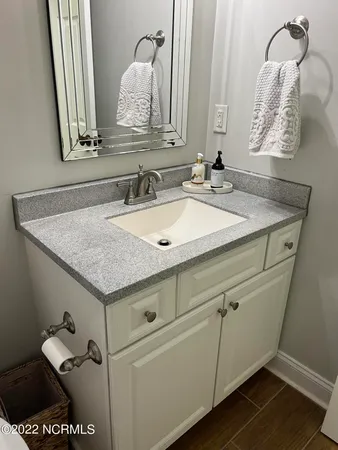 $2,000 | 2941 Beunavista Court, Greenville, NC 27834