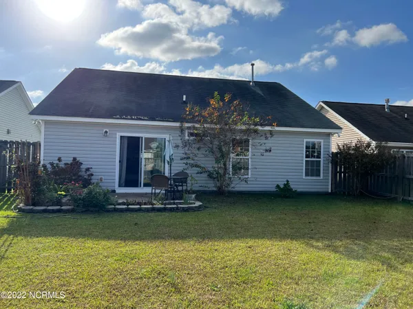 $2,000 | 2941 Beunavista Court, Greenville, NC 27834