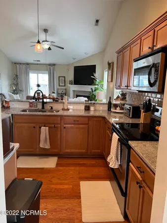$2,000 | 2941 Beunavista Court, Greenville, NC 27834