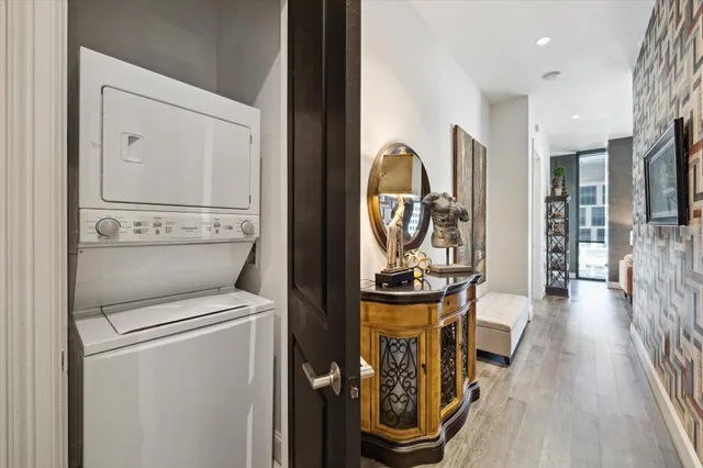 a view of a building with sitting area