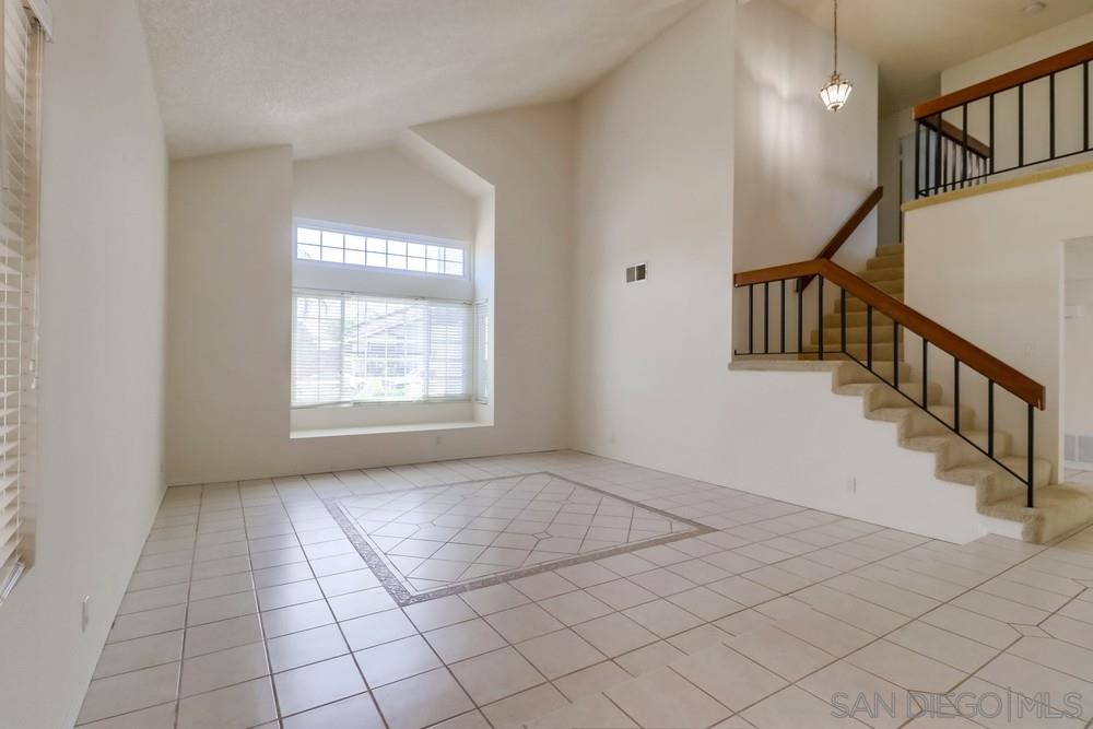 9550 Mavin Drive Santee, CA 92071 - Photo 3 of 25