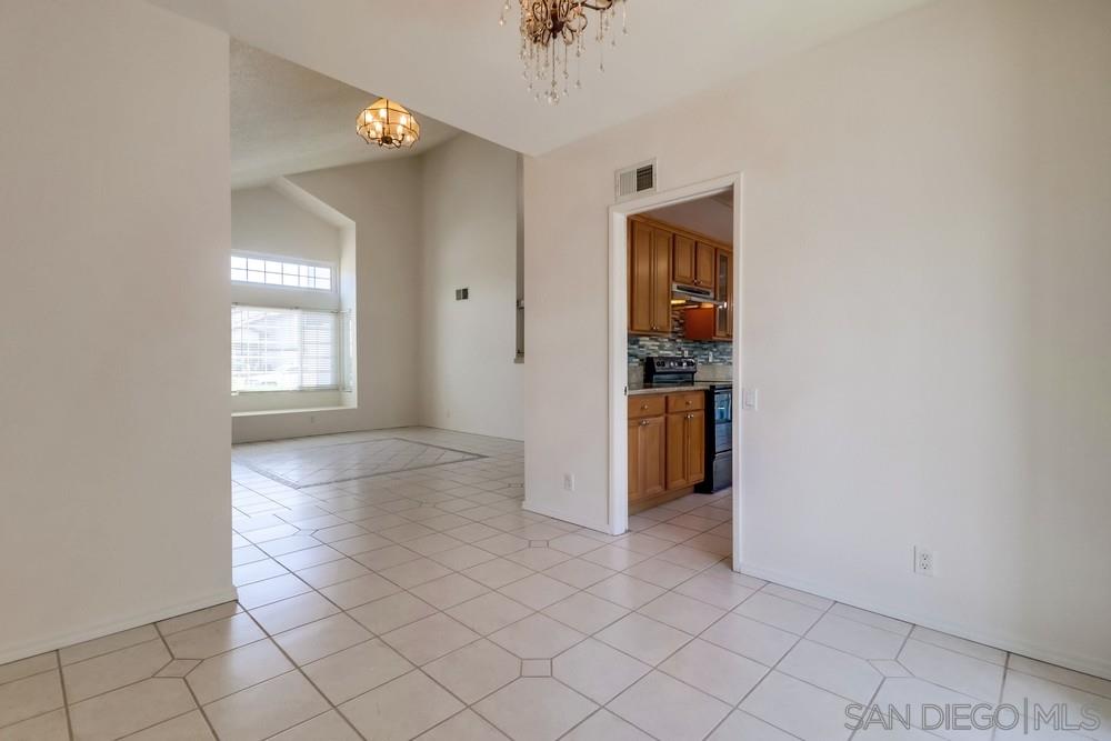 9550 Mavin Drive Santee, CA 92071 - Photo 5 of 25