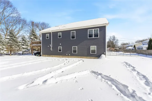 $570,000 | 18 Anama Avenue, East Providence, RI 02916