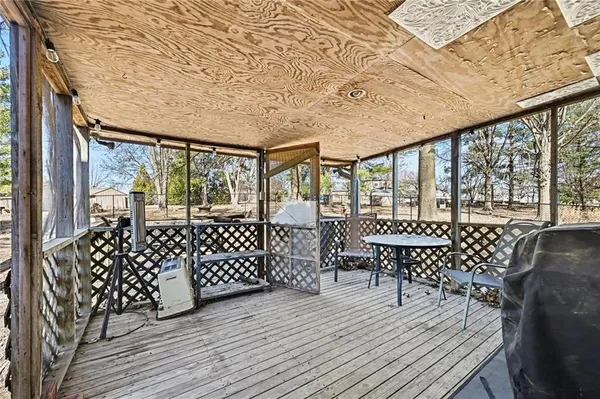 $434,900 | 1228 Southwest Town And Country Lane, Plattsburg, MO 64477