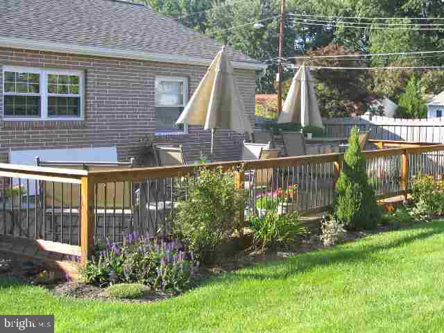 15 Jeffrey Road Mechanicsburg, PA 17050 - Photo 3 of 10