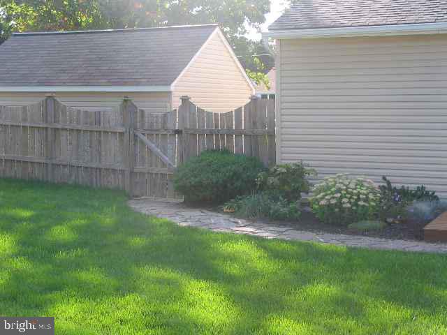 15 Jeffrey Road Mechanicsburg, PA 17050 - Photo 4 of 10