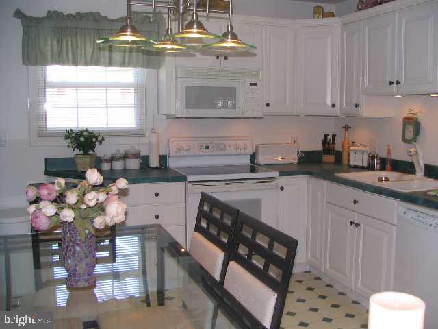 15 Jeffrey Road Mechanicsburg, PA 17050 - Photo 6 of 10