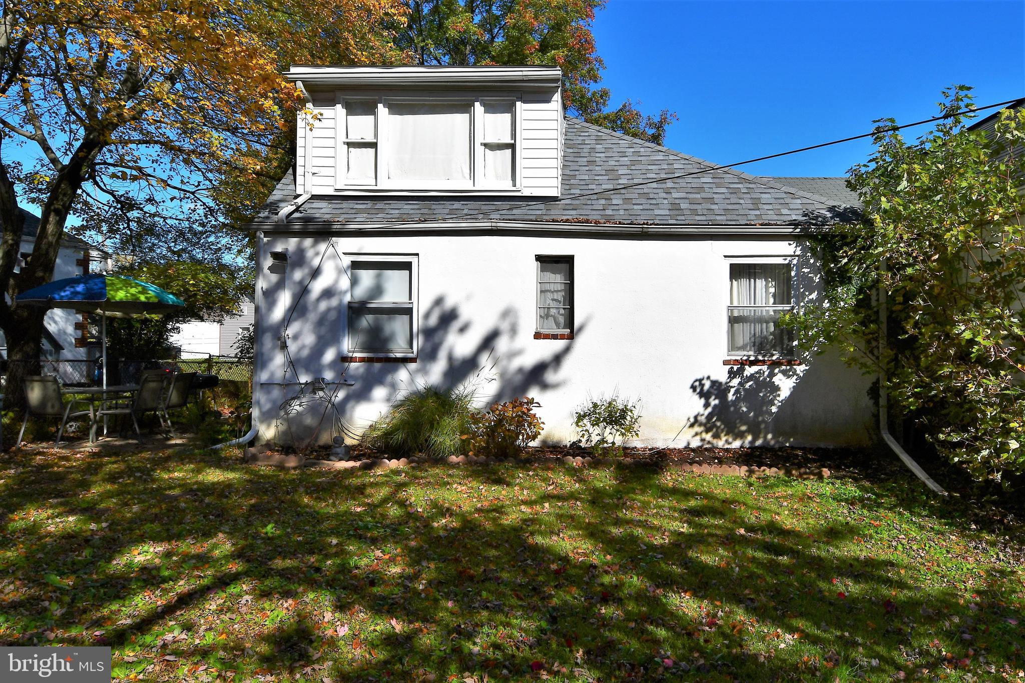 418 Old Home Road Baltimore, MD 21206 - Photo 7 of 25