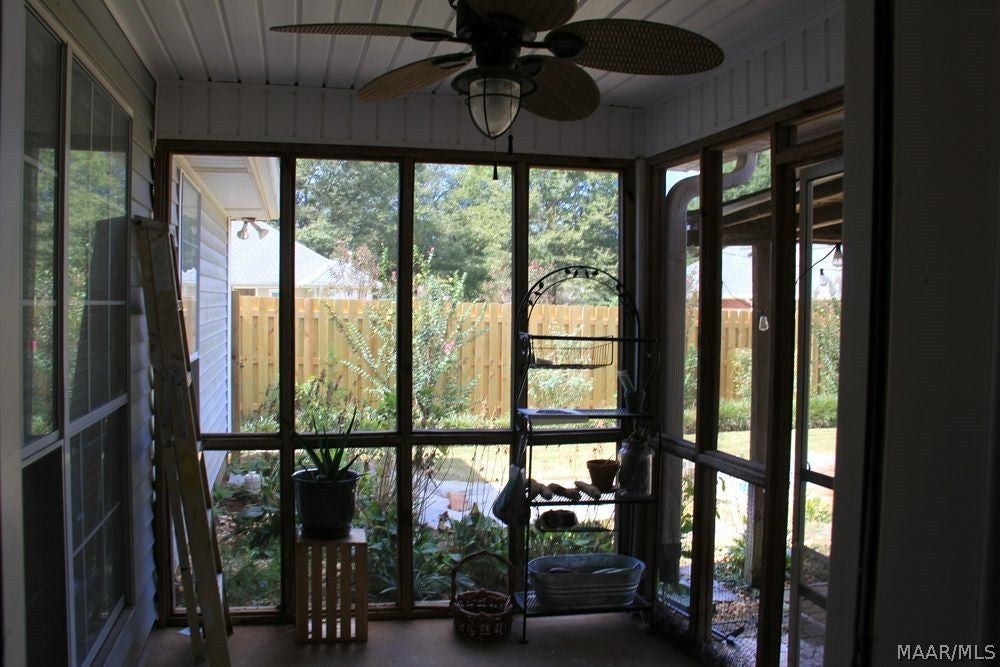 205 Silverstone Lane Alabaster, AL 35007 - Photo 10 of 11 Gallery Image 10