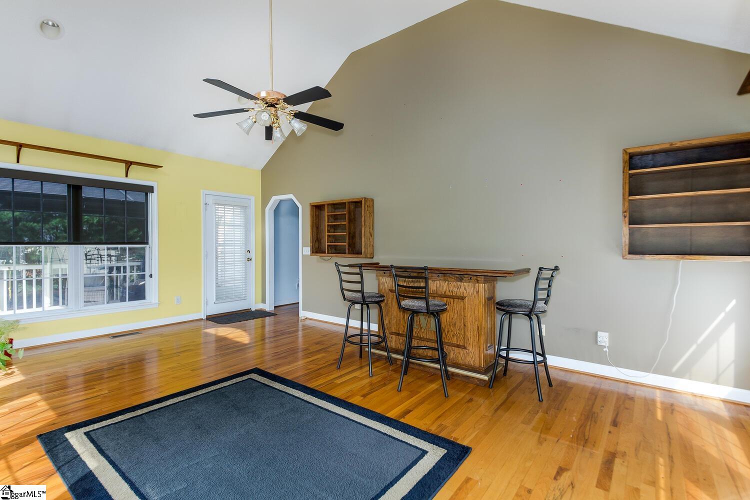 115 North Silver Ridge Drive Greer, SC 29651 - Photo 4 of 33 Gallery Image 4