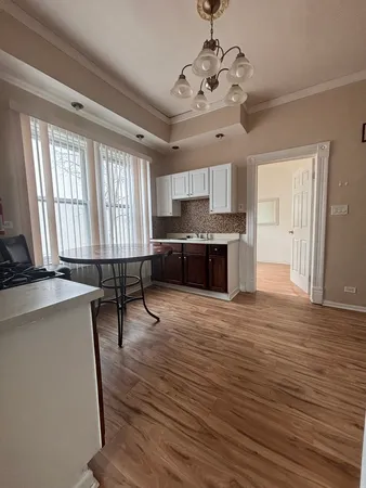 $1,300 | 2701 West 18th Street, Unit 2F, Chicago, IL 60608