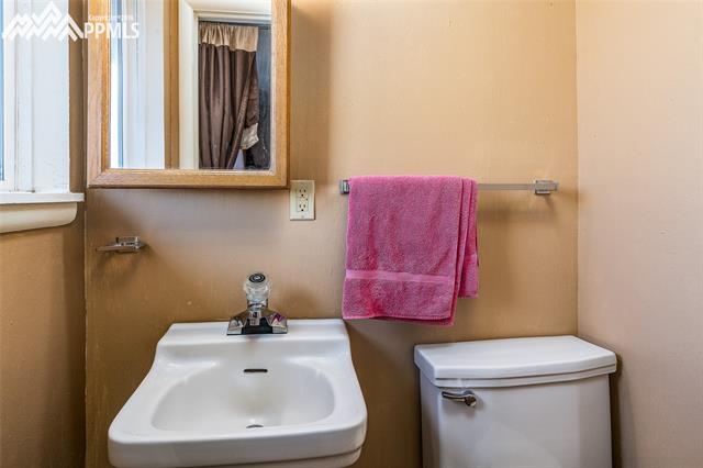 1303 Prairie Road Colorado Springs, CO 80909 - Photo 17 of 28 Gallery Image 17