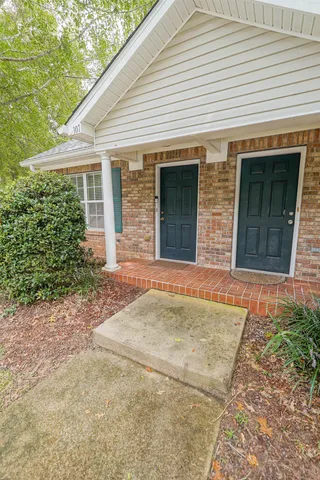 $1,350 | 2738 West Tharpe Street, Unit 101, Tallahassee, FL 32303