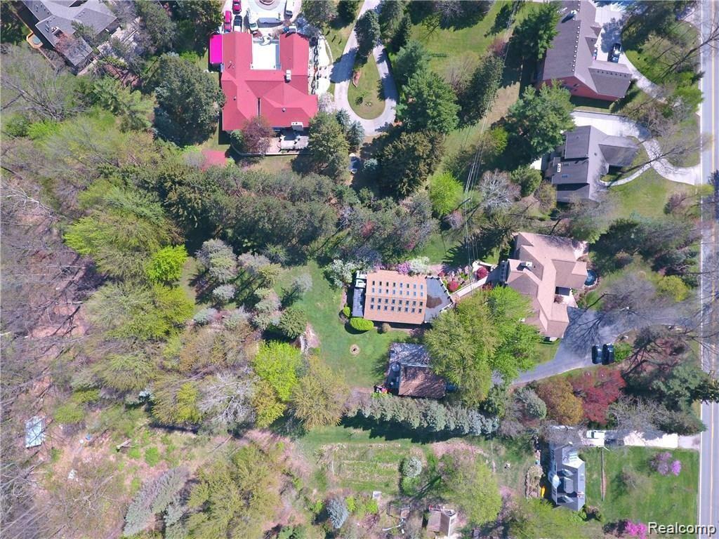 17515 Millar Road Clinton Township, MI 48036 - Photo 59 of 72 Drone Shot of Property