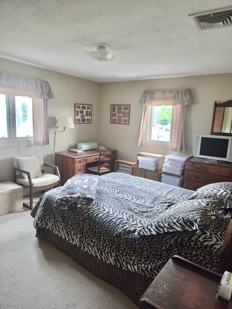 303 Middle Road Portsmouth, RI 02871 - Photo 22 of 32
