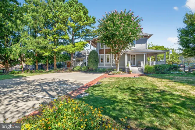 $3,995,000 | 2100 Mt Vernon Avenue, Alexandria, VA 22301