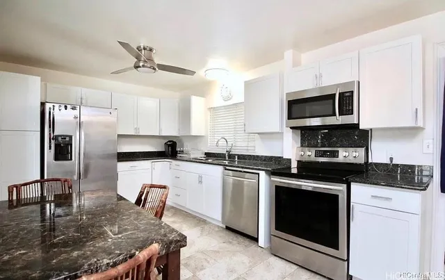 $4,900 | 85-059 Waianae Valley Road, Waianae, HI 96792