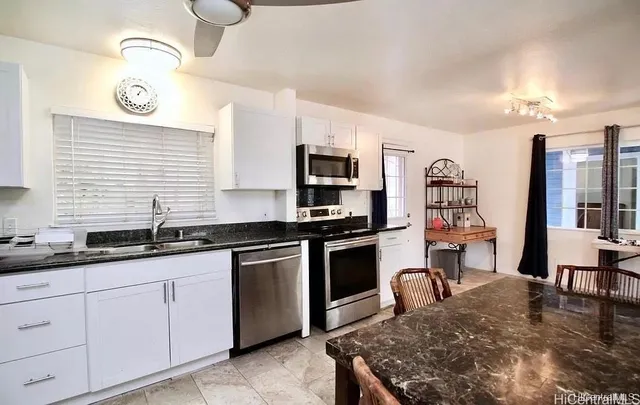 $4,900 | 85-059 Waianae Valley Road, Waianae, HI 96792