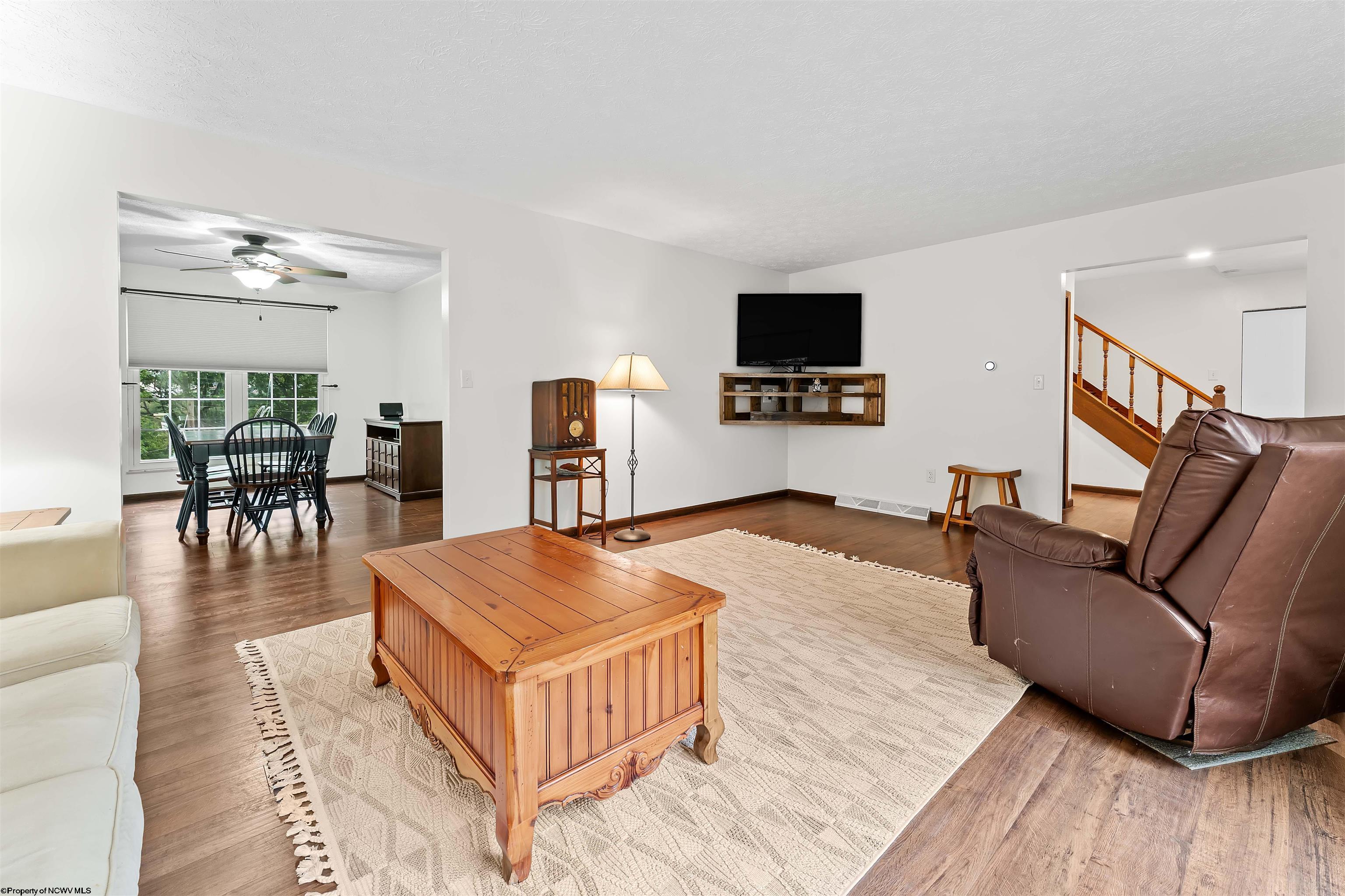251 Ridgeway Drive Bridgeport, WV 26330 - Photo 7 of 50 Gallery Image 7