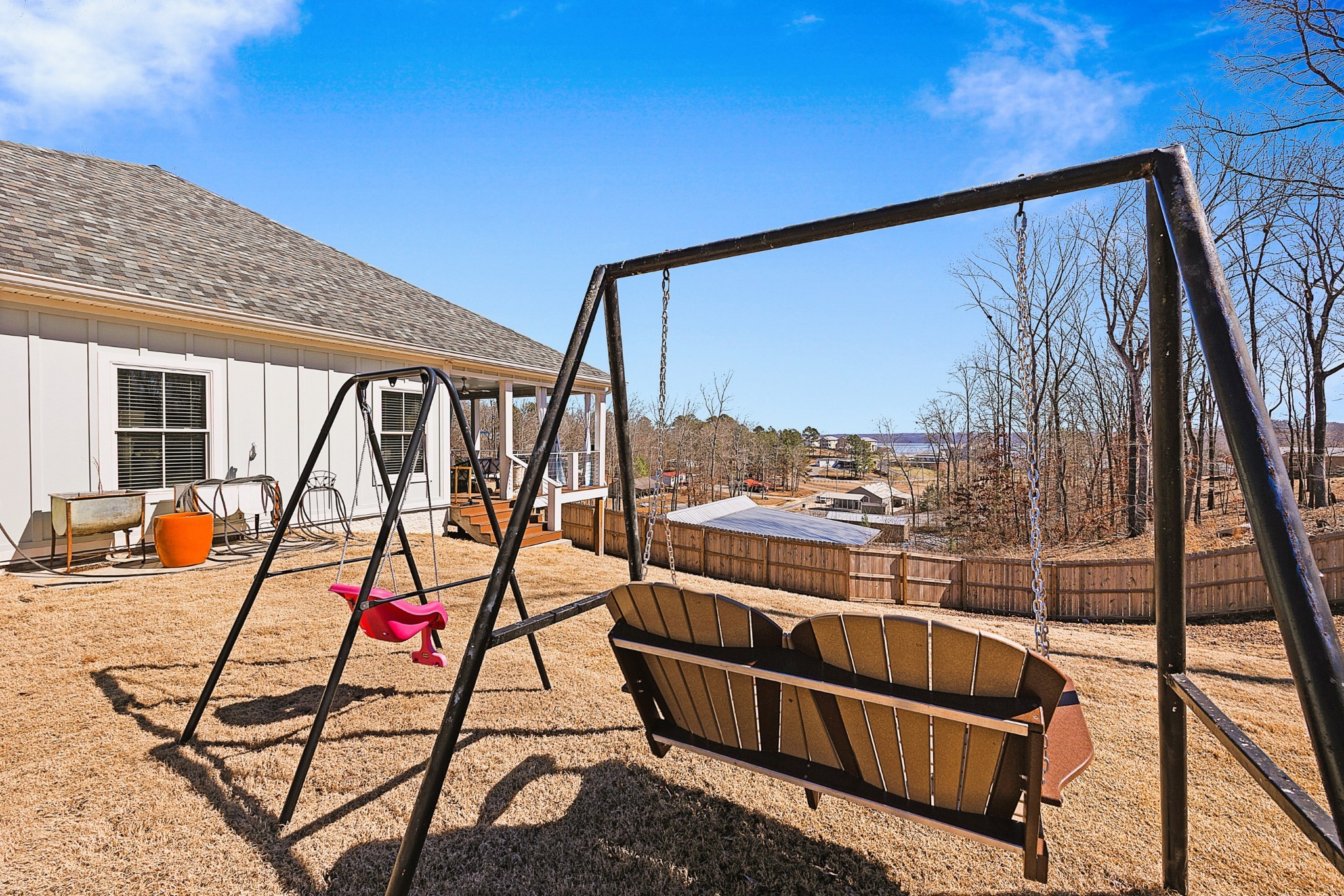 15 Barbara Road Buchanan, TN 38222 - Photo 33 of 35 a view of sitting area