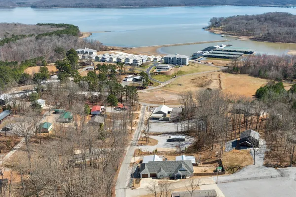 $899,900 | 15 Barbara Road, Buchanan, TN 38222