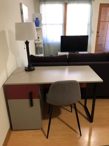 $2,925 | 322 North Henry Street, Unit 203, Madison, WI 53703