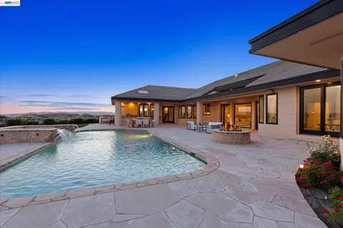 $6,500,000 | 3301 Deer Hollow Drive, Danville, CA 94506