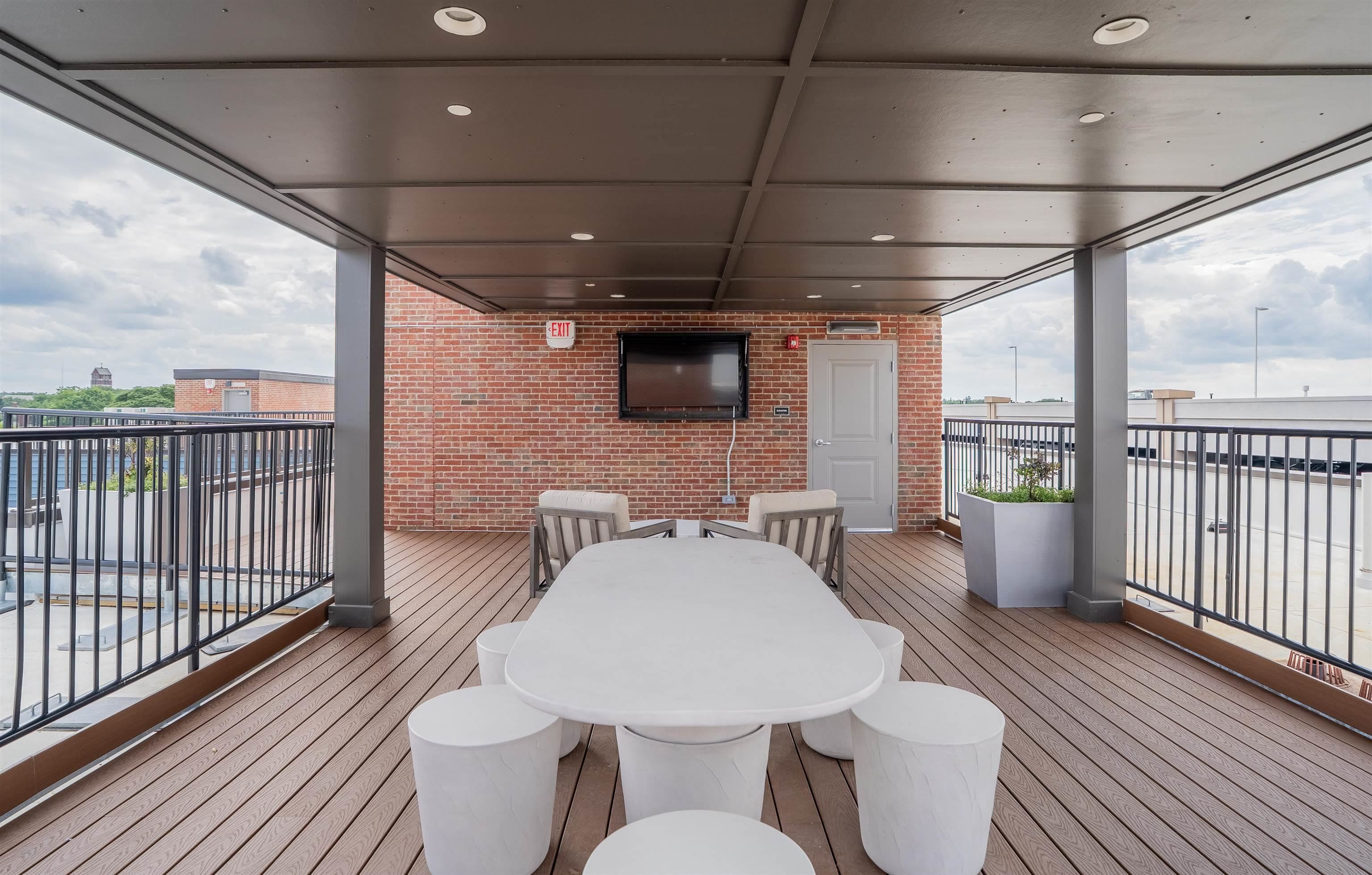 99 Foundry Place, Unit 304 Portsmouth, NH 03801 - Photo 13 of 15