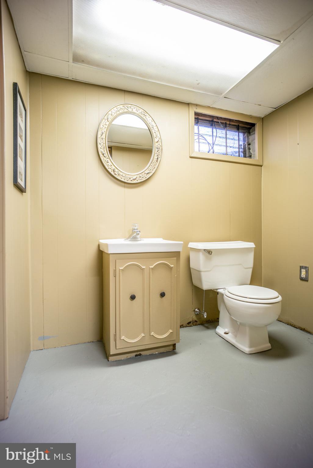174 Rambling Way Springfield, PA 19064 - Photo 29 of 36 Basement half bath