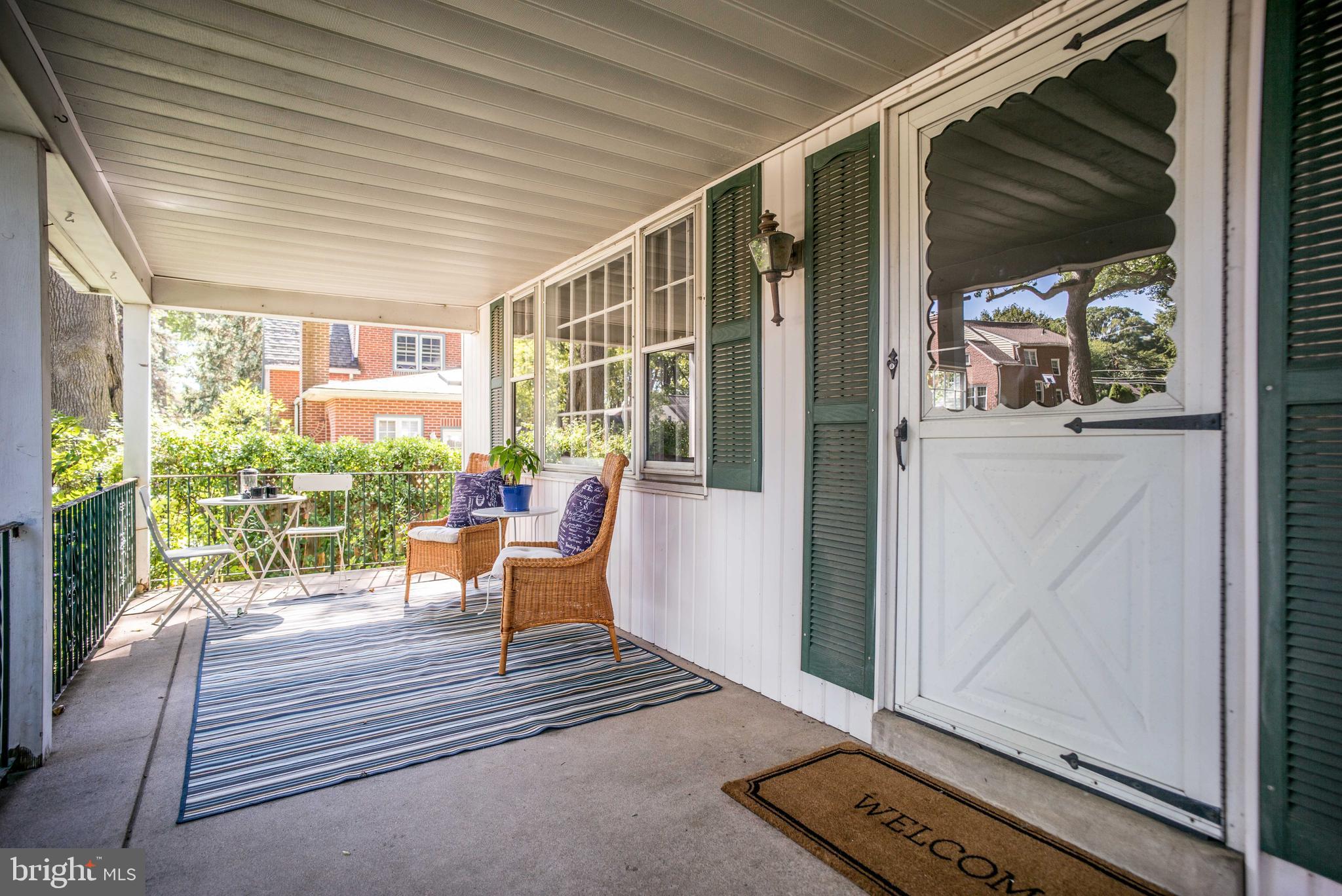 174 Rambling Way Springfield, PA 19064 - Photo 5 of 36 Front porch