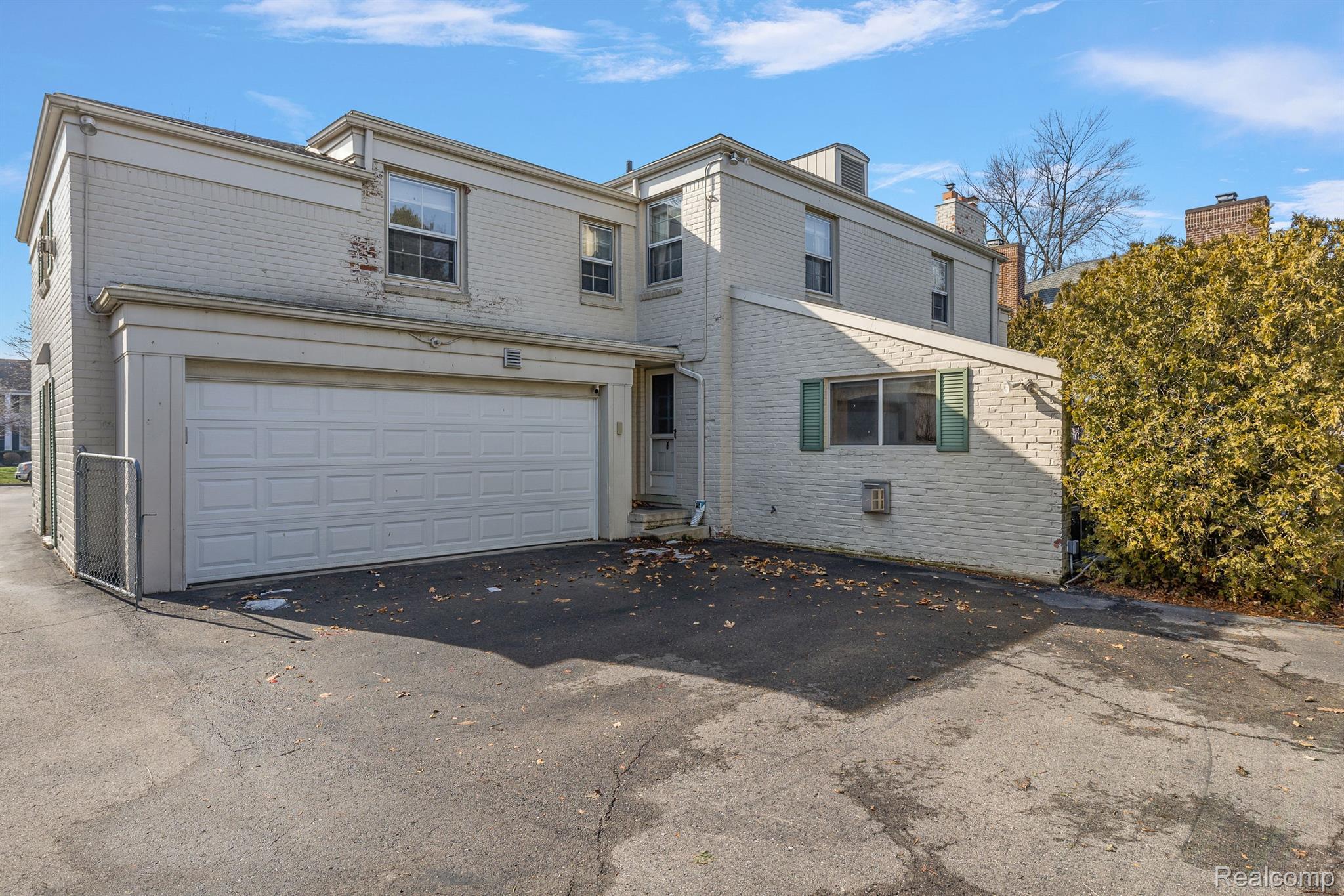 470 Renaud Road Grosse Pointe, MI 48236 - Photo 7 of 65 Gallery Image 7