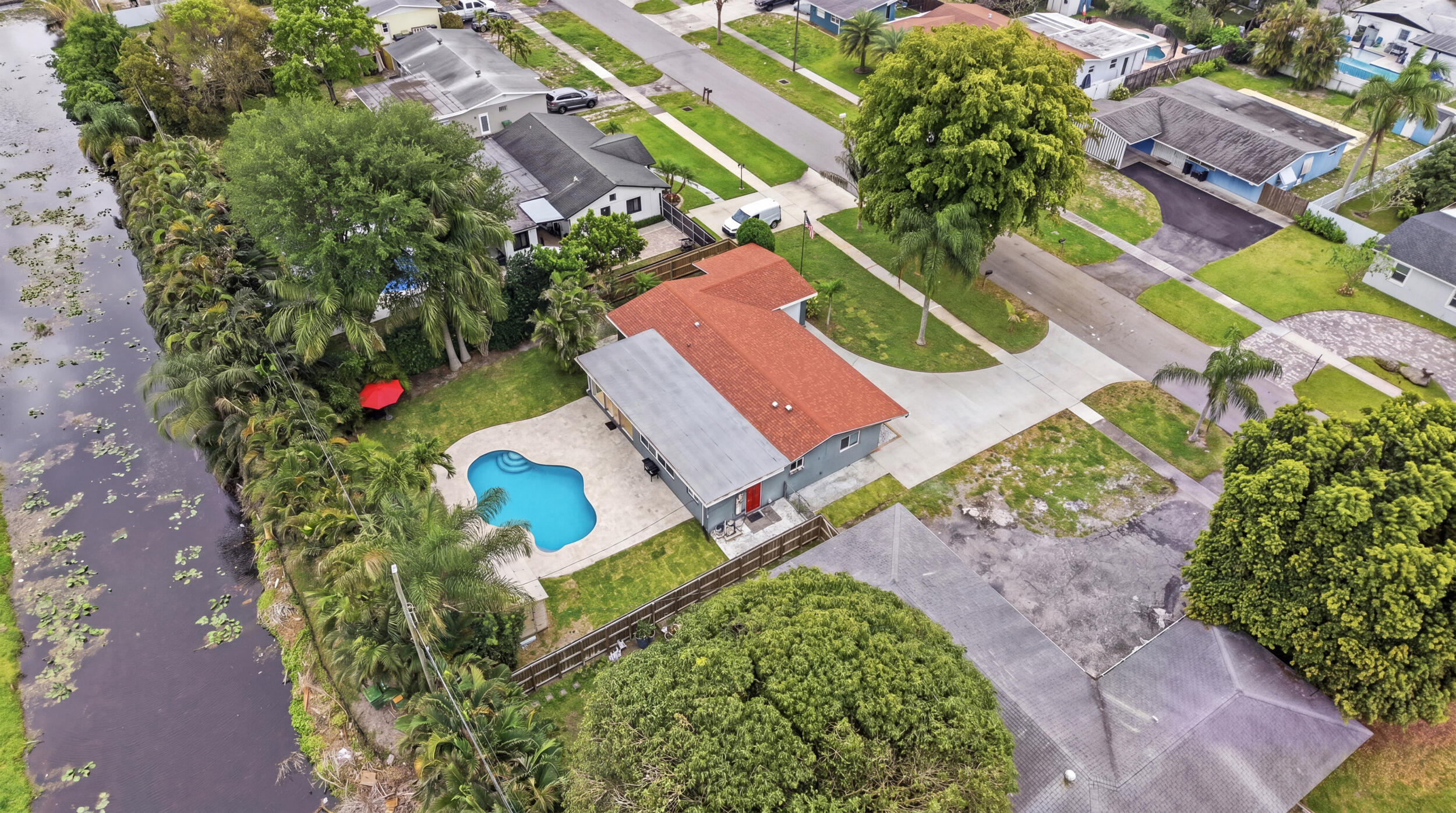 316 Riverdale Road Palm Springs, FL 33461 - Photo 32 of 35 Aerial
