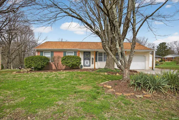 $257,750 | 29 Douglas Drive, Washington, IN 47501
