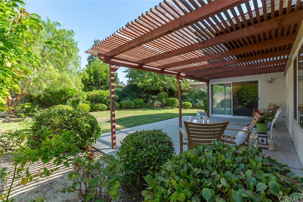 25610 Fallenleaf Drive Torrance, CA 90505 - Photo 47 of 49 a garden view with a seating space