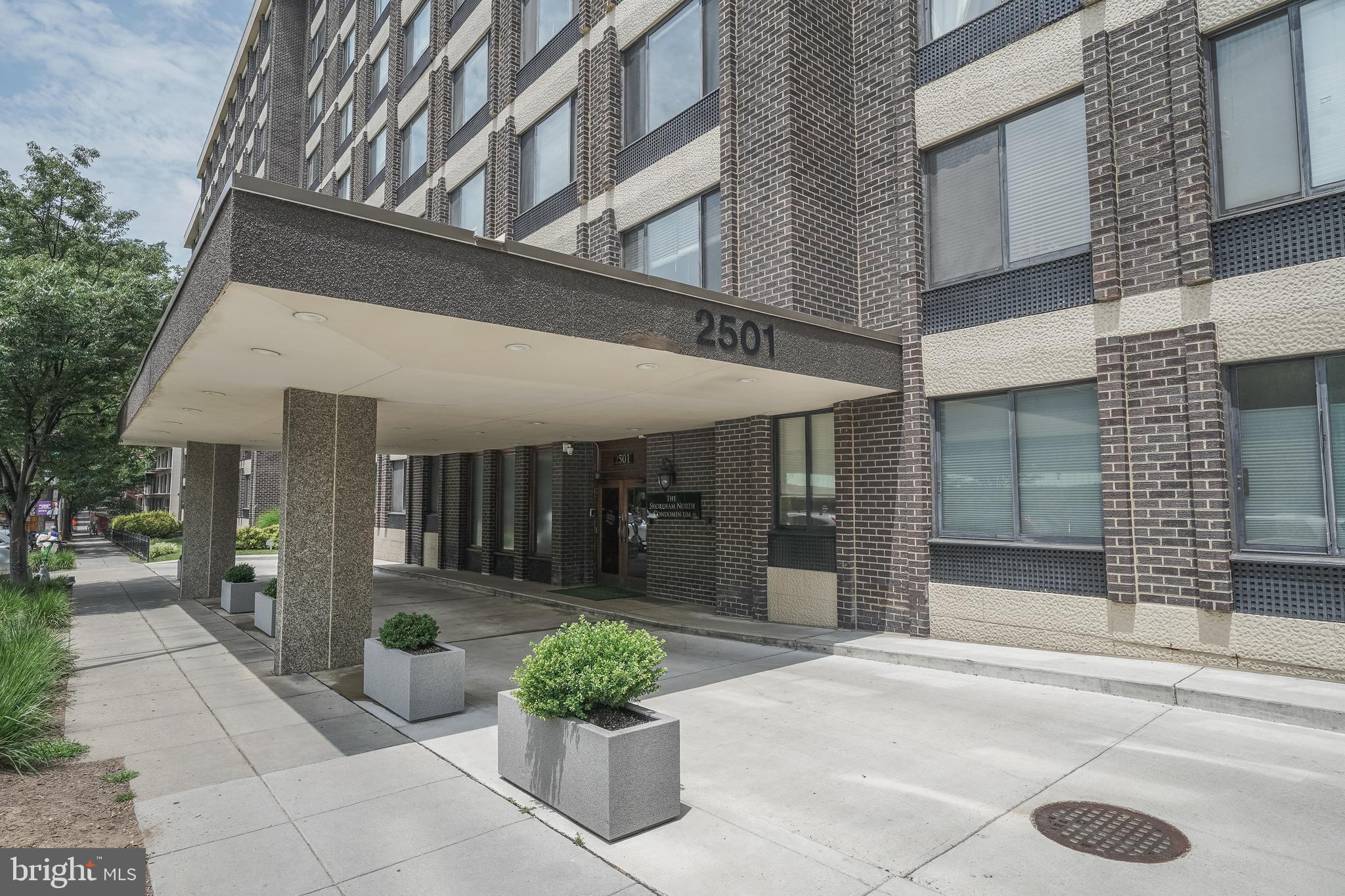 2501 Calvert Street Northwest, Unit 409 Washington, DC 20008 - Photo 1 of 38 Gallery Image 1