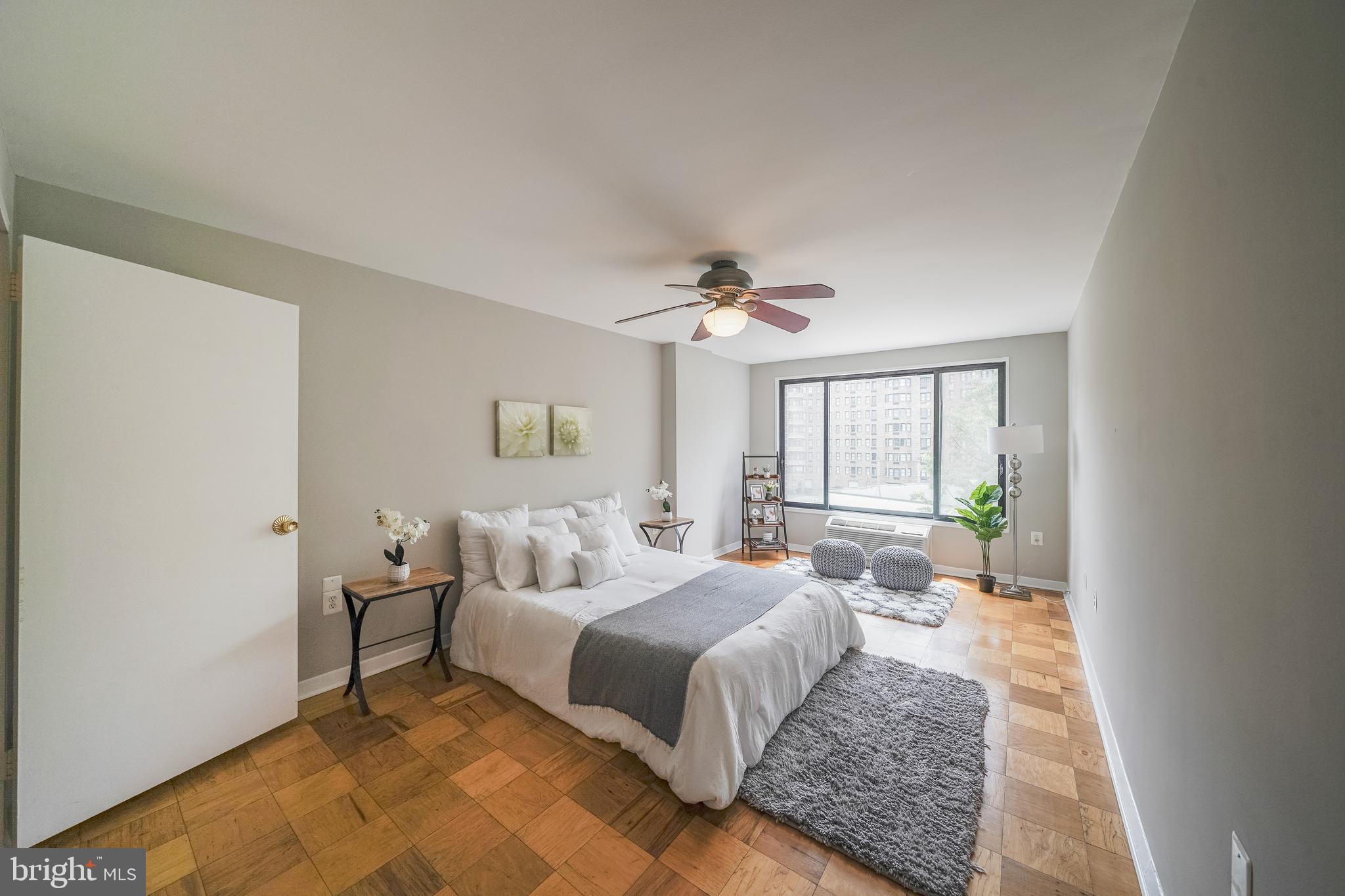 2501 Calvert Street Northwest, Unit 409 Washington, DC 20008 - Photo 18 of 38 Gallery Image 18