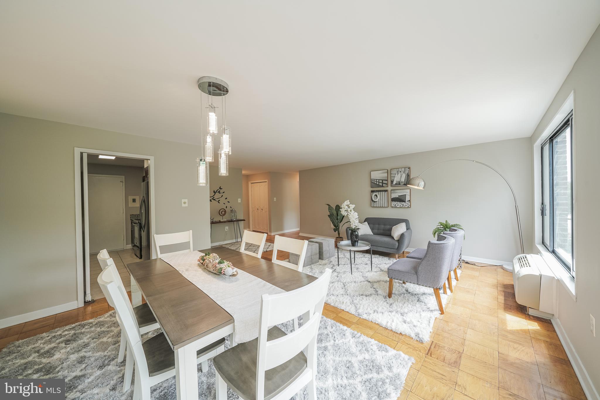 2501 Calvert Street Northwest, Unit 409 Washington, DC 20008 - Photo 9 of 38 Gallery Image 9