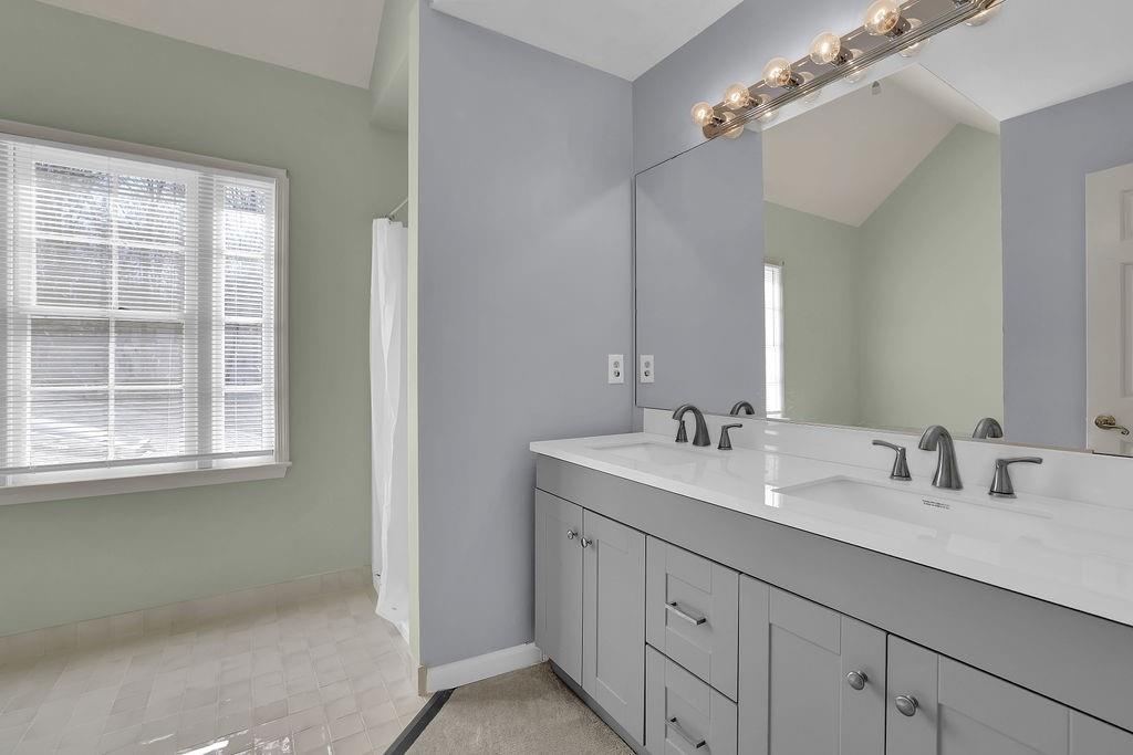 300 Farm Track Roswell, GA 30075 - Photo 19 of 41