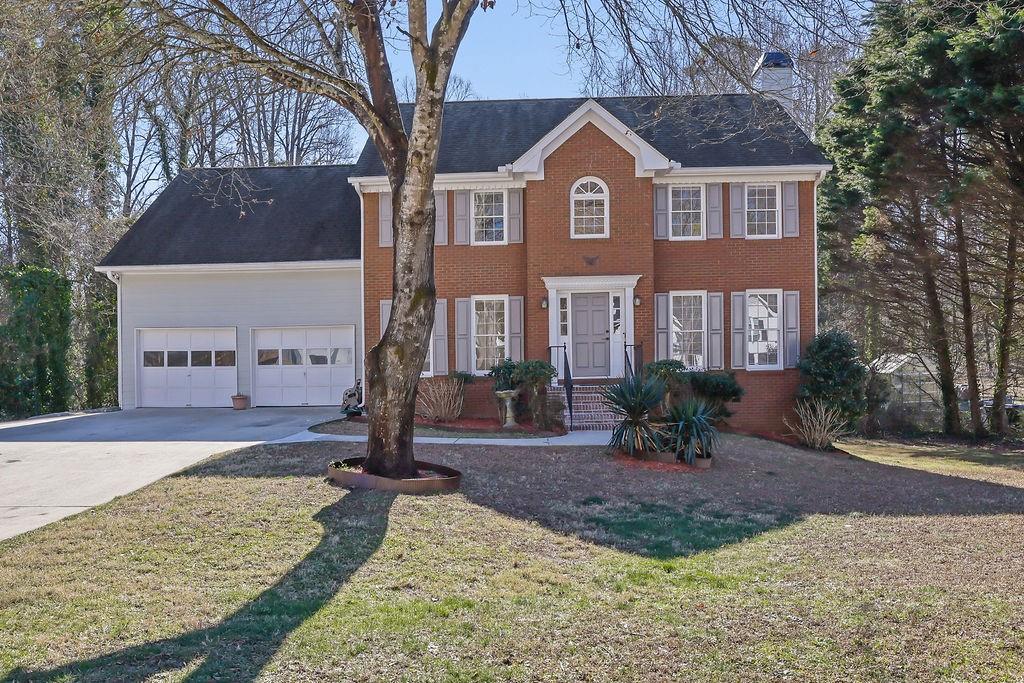 300 Farm Track Roswell, GA 30075 - Photo 3 of 41