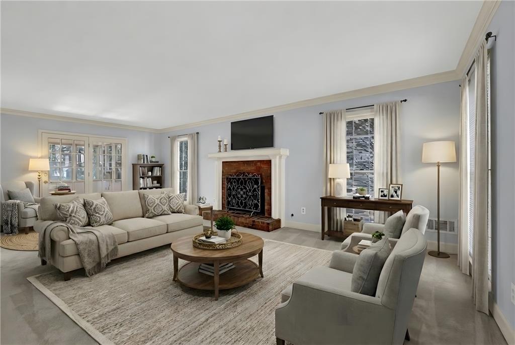 300 Farm Track Roswell, GA 30075 - Photo 6 of 41