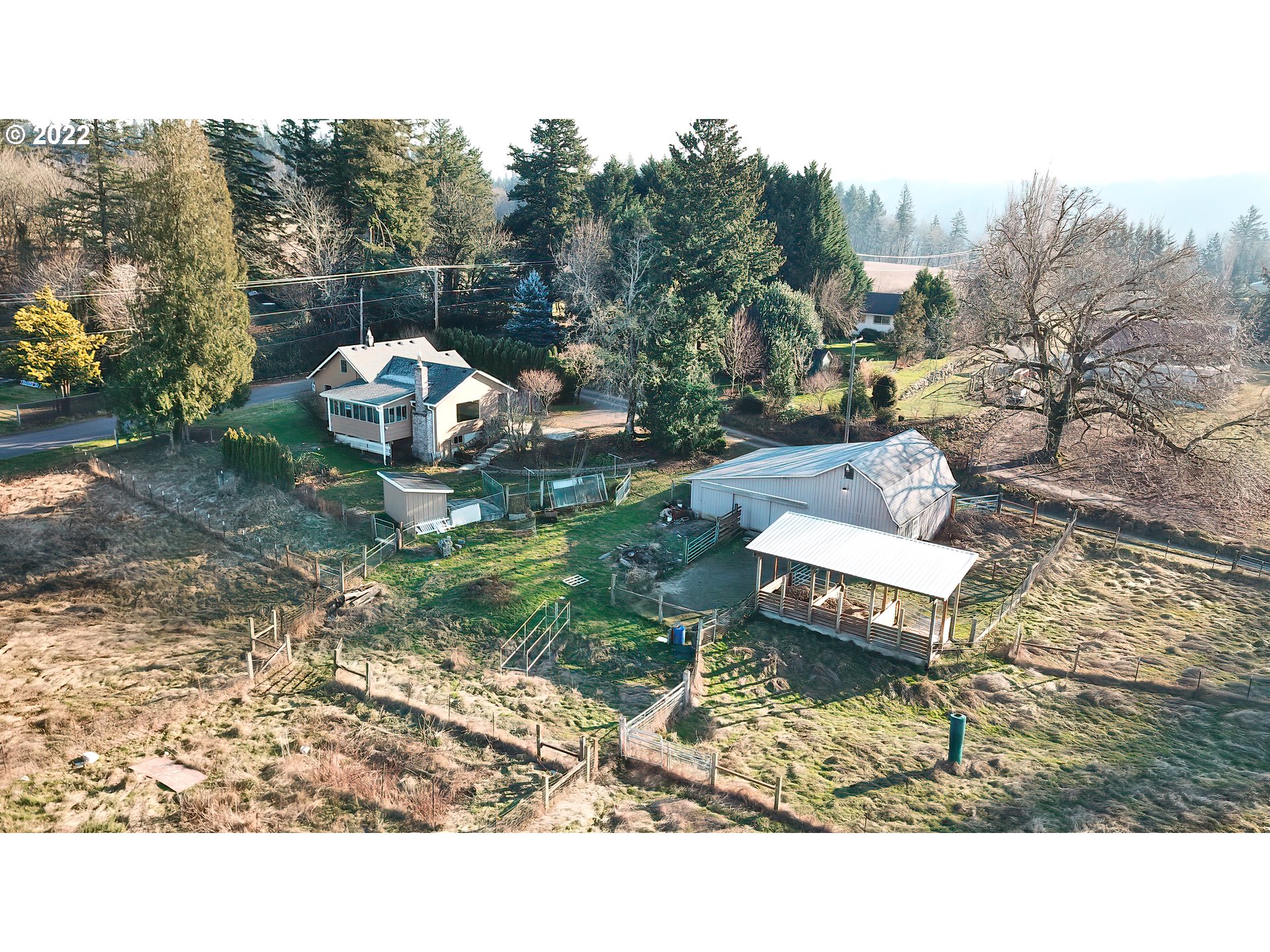 1940 Southeast Henkle Road Corbett, OR 97019 - Photo 28 of 31 Gallery Image 28
