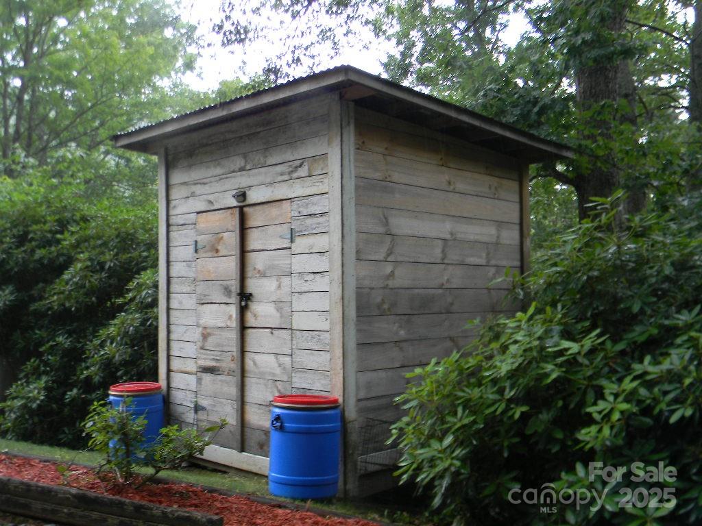 1425 Sorrells Cove Road Clyde, NC 28721 - Photo 19 of 22