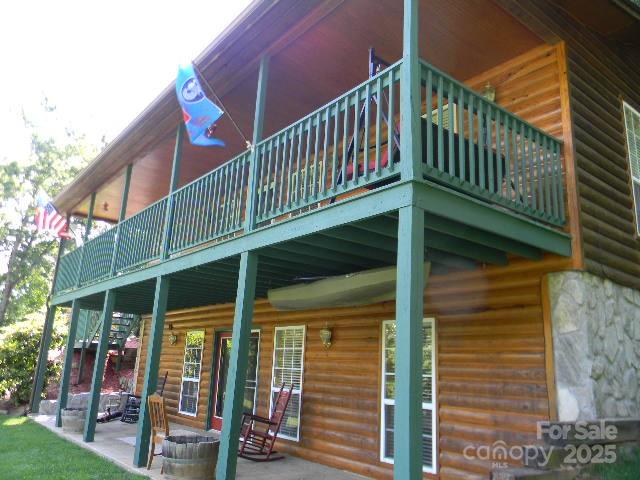 1425 Sorrells Cove Road Clyde, NC 28721 - Photo 2 of 22