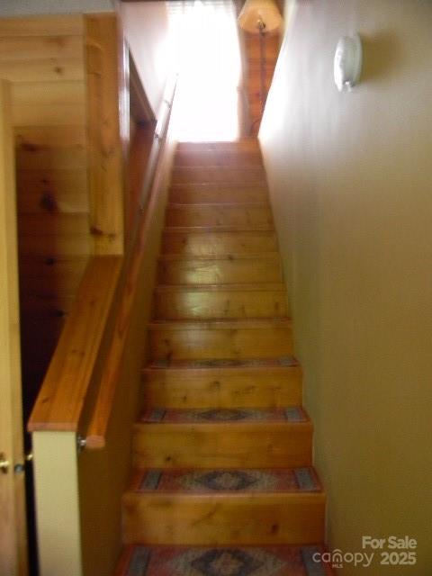 1425 Sorrells Cove Road Clyde, NC 28721 - Photo 9 of 22