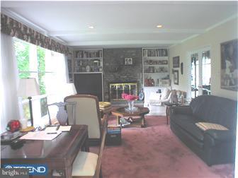 413 Deaver Road Wyncote, PA 19095 - Photo 7 of 10 Family Room
