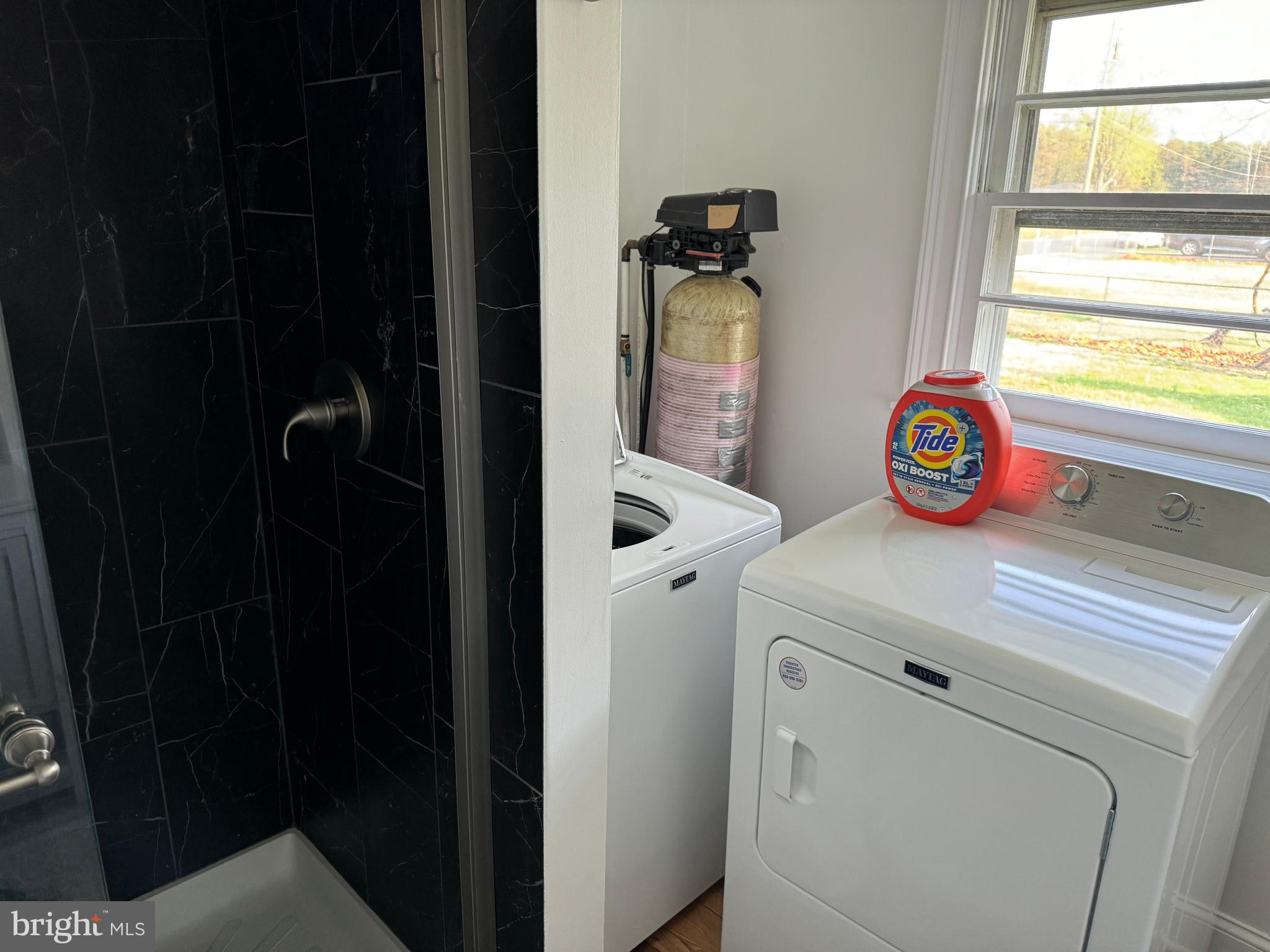 2006 A Avenue Atco, NJ 08004 - Photo 11 of 14 a utility room with dryer and washer