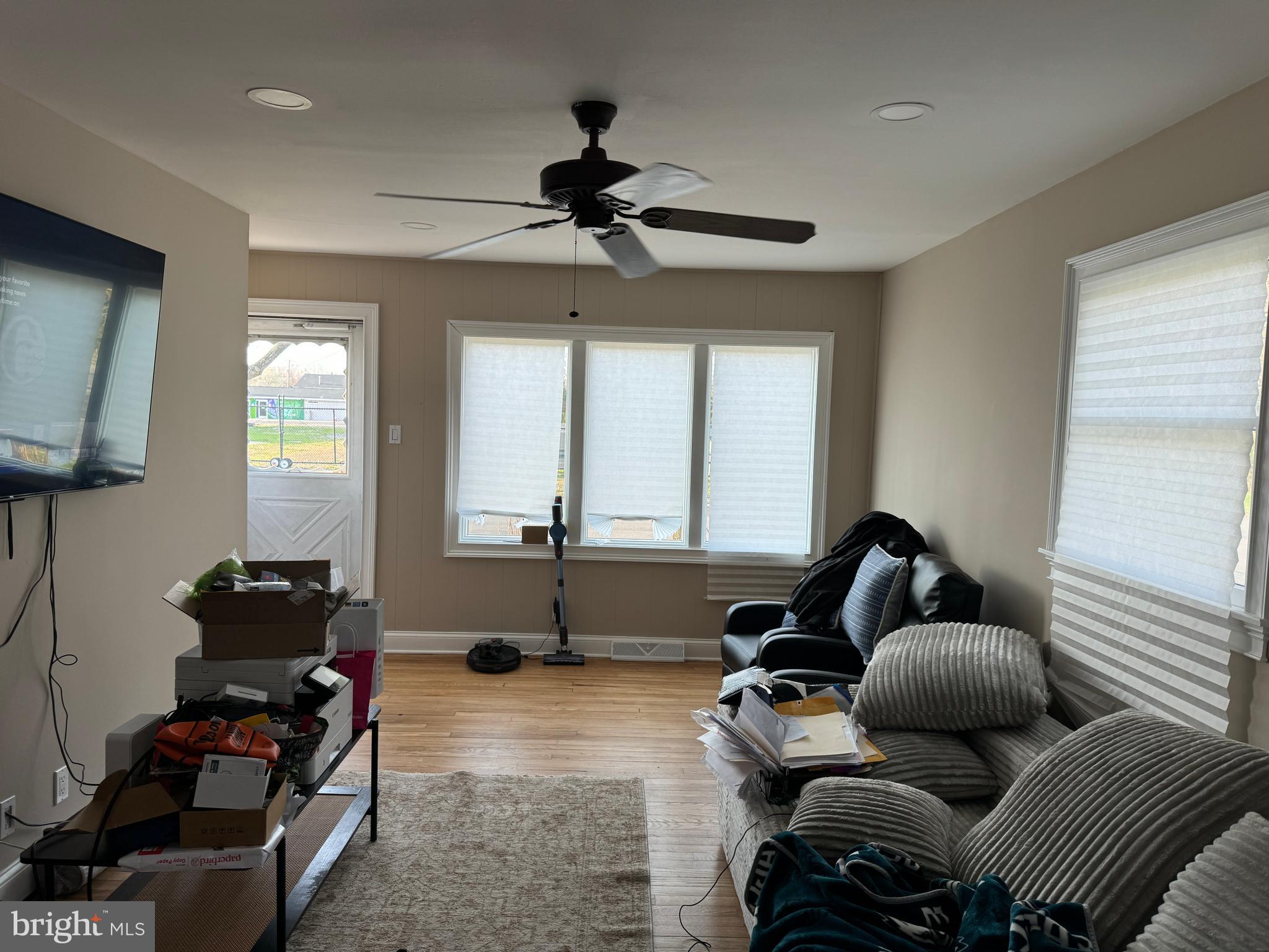 2006 A Avenue Atco, NJ 08004 - Photo 4 of 14 a living room with furniture and a potted plant