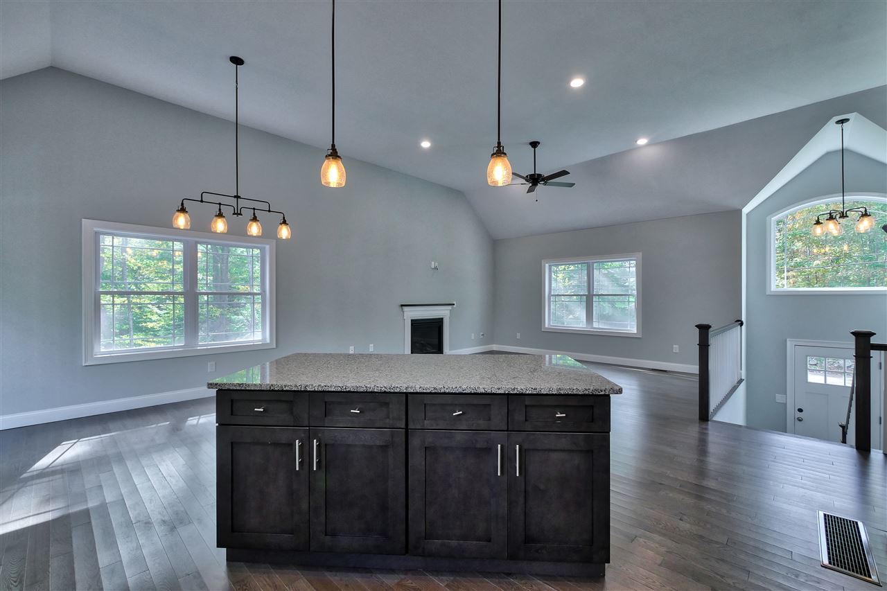 568 Osgood Road Milford, NH 03055 - Photo 11 of 28