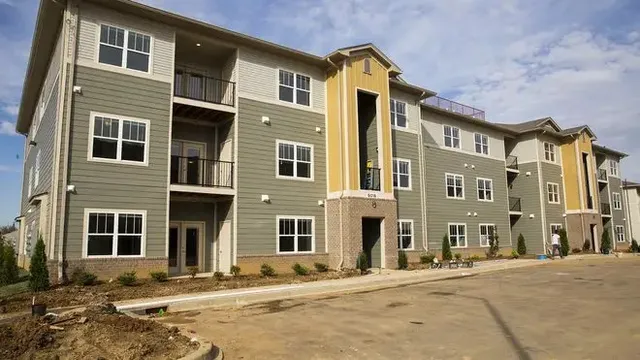 $1,197 | 6015 Bristol Bluffs Circle, Other, KY 40299