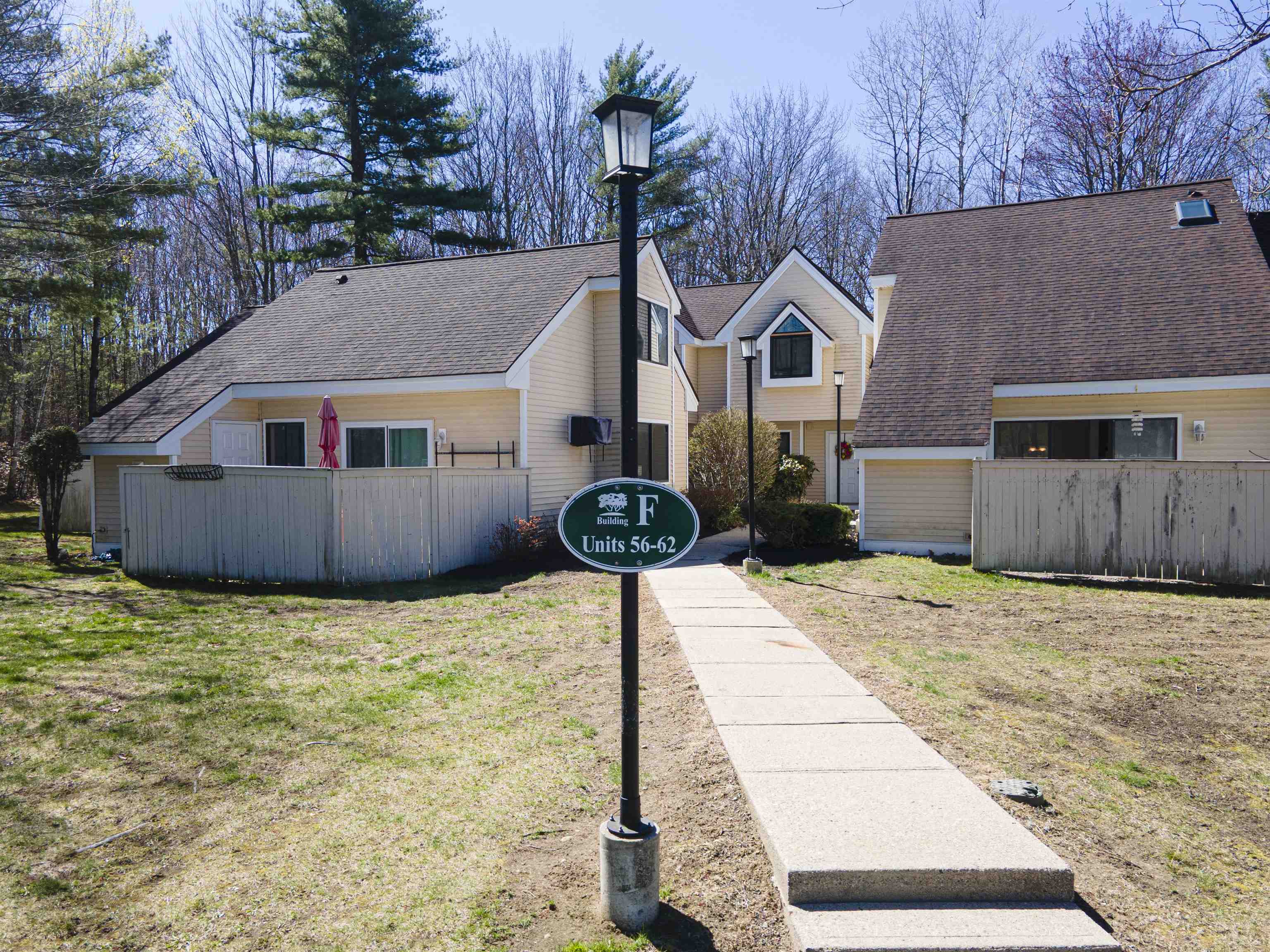 56 Franklin Heights Rochester, NH 03867 - Photo 4 of 33 Gallery Image 4